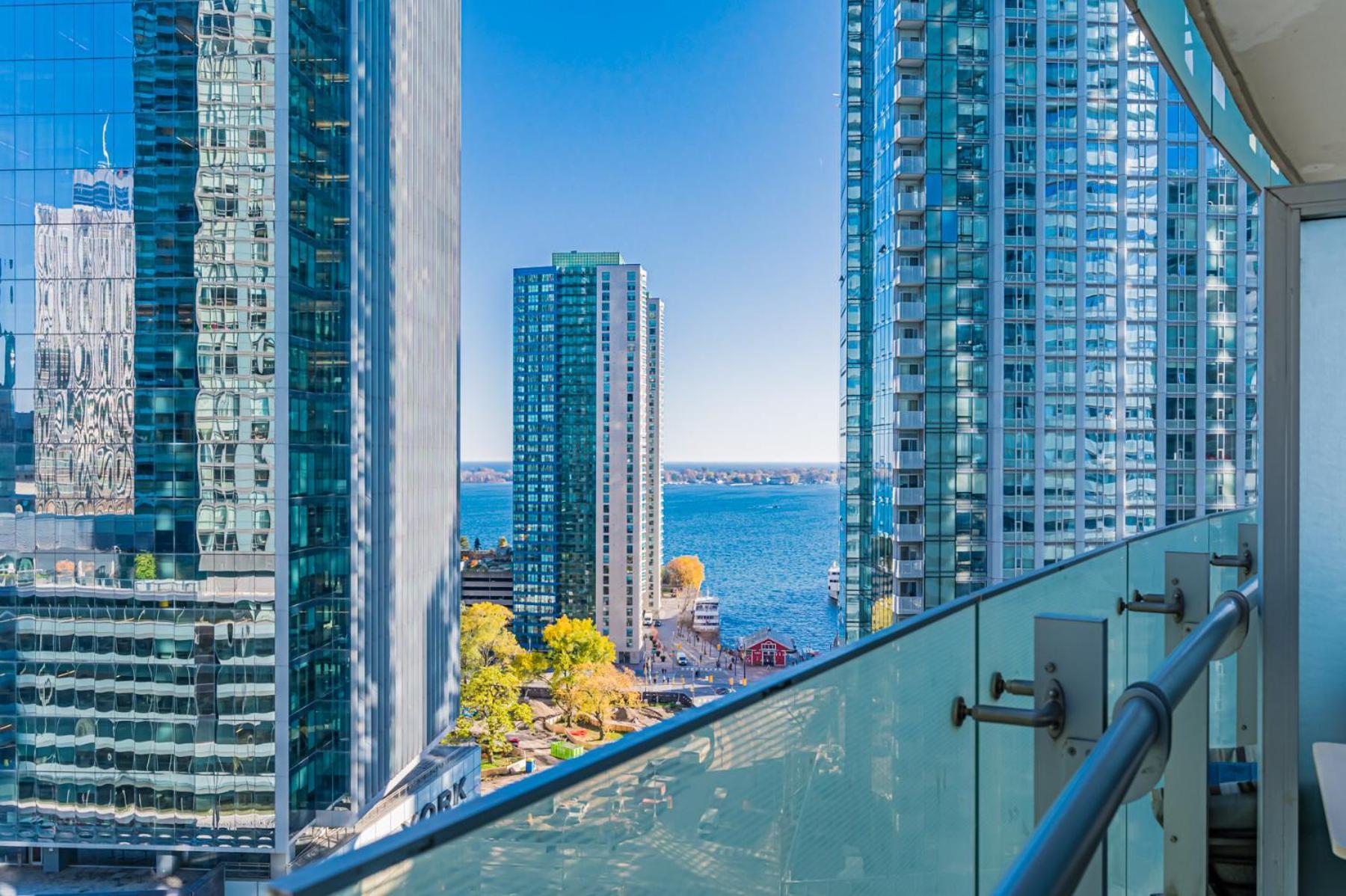 York Suites 5 Τορόντο Εξωτερικό φωτογραφία